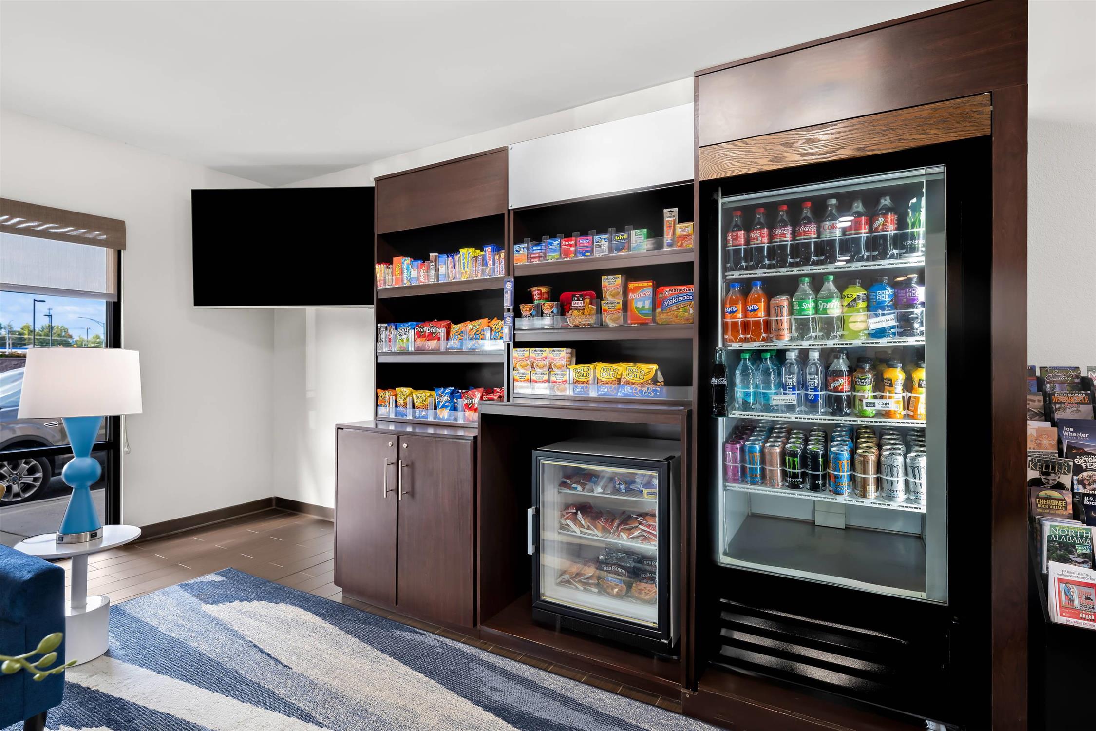 Comfort Suites CS-SU Cullman I-65 Exit 310 21/33