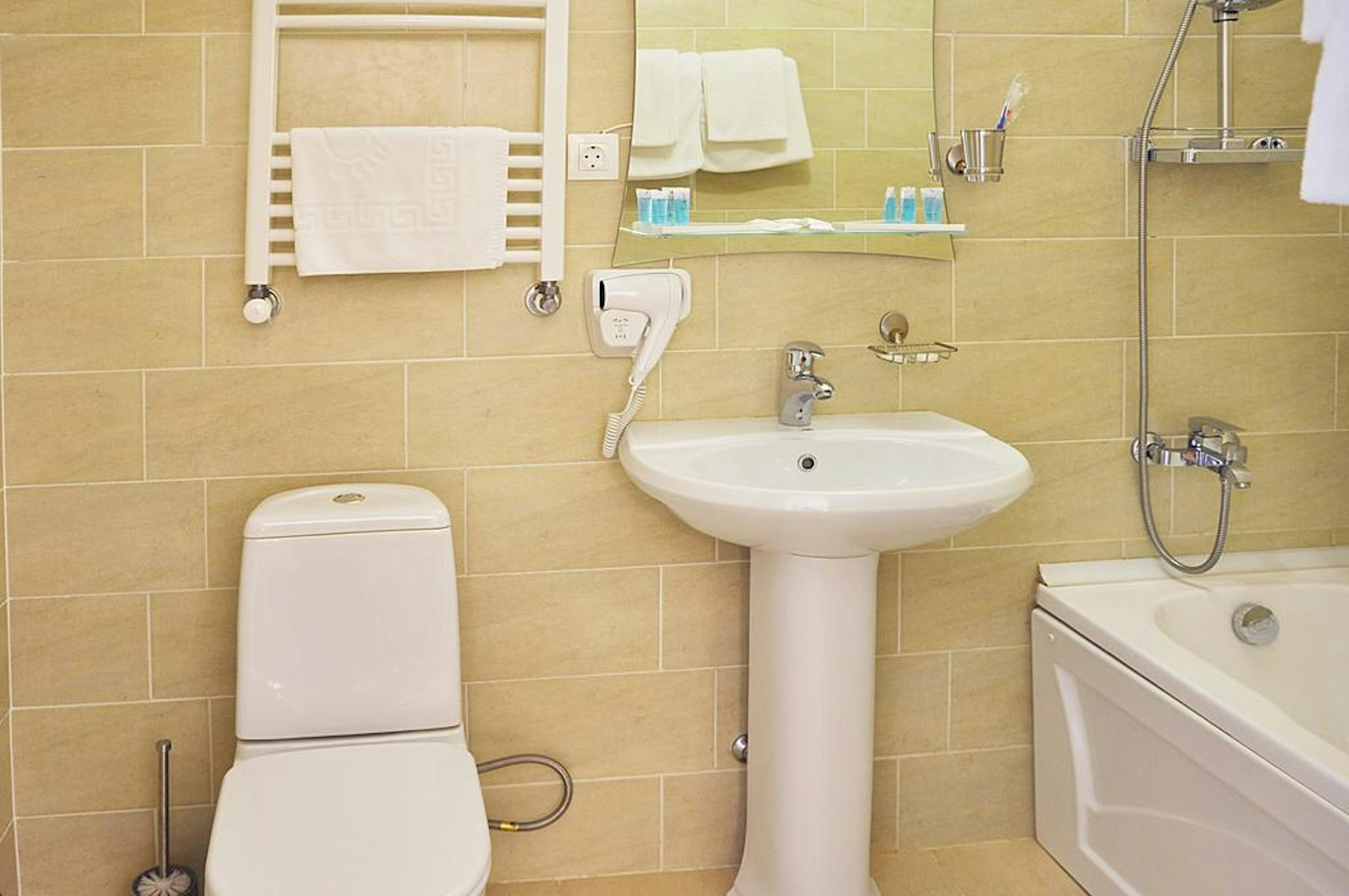Hotel Gremi 32/33