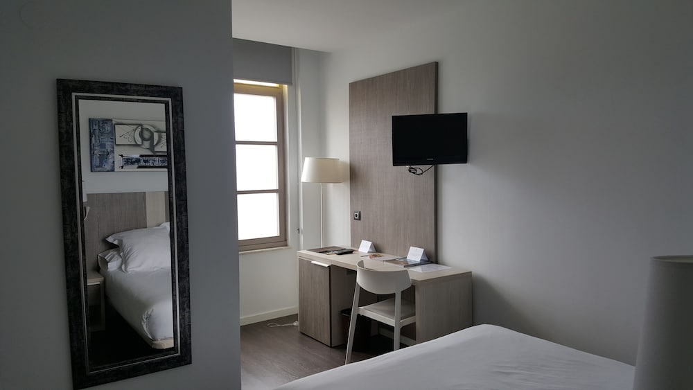 Hotel la Palma de Llanes 22/27