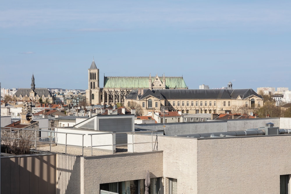 Novotel Paris Saint Denis Stade Basilique 45/50