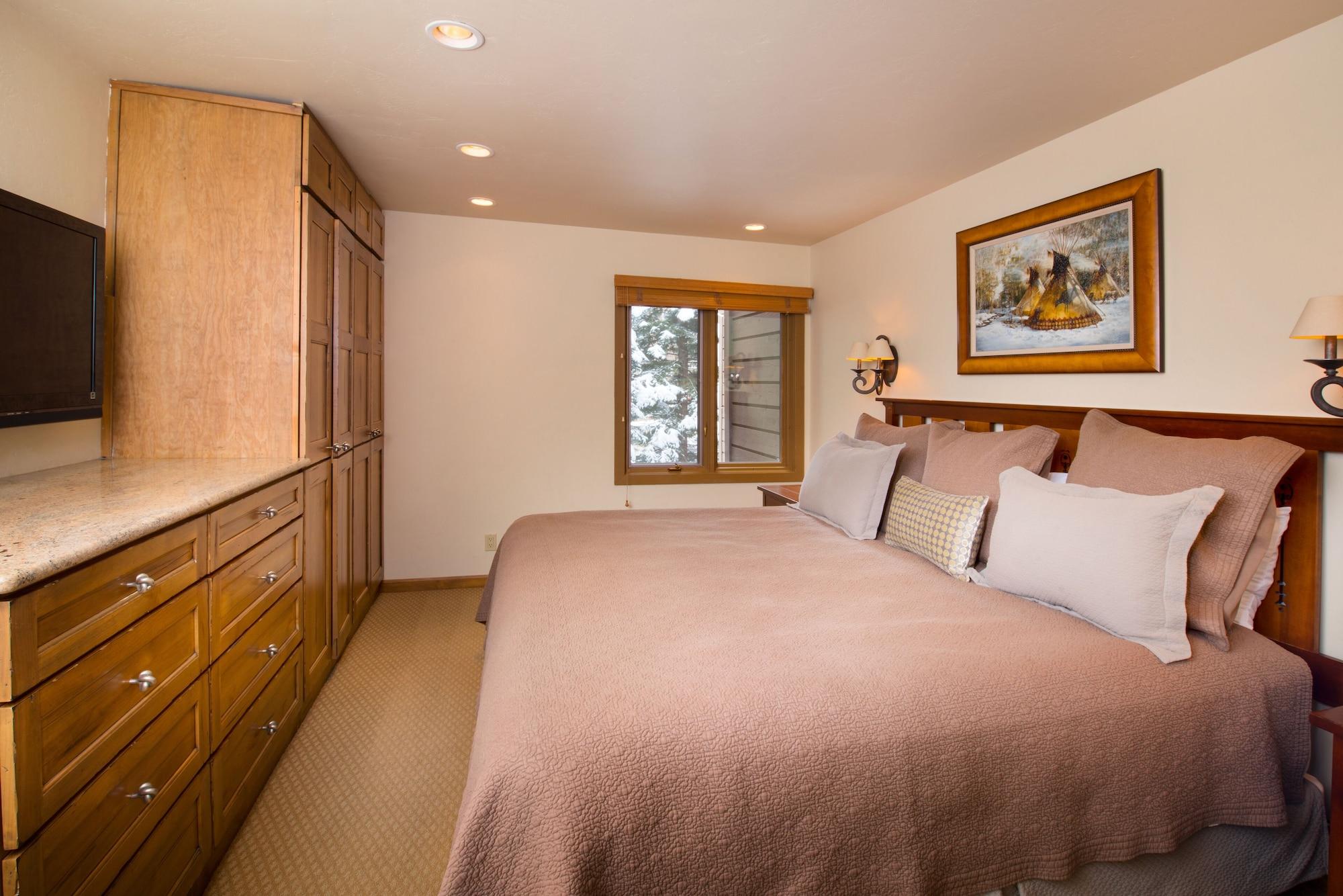 3 Bedrooms, Standard, 3 Bathrooms