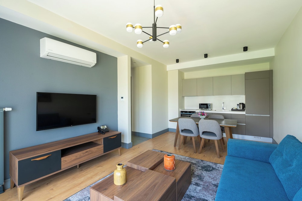 The Superior Living Kagithane 39/50