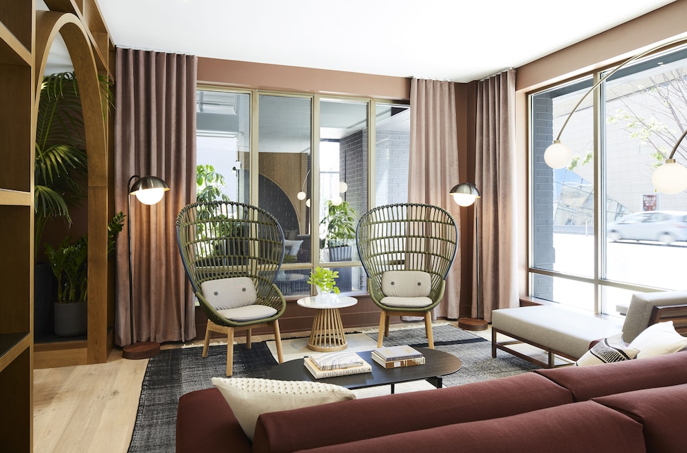 Kimpton Saint George Hotel 50/83