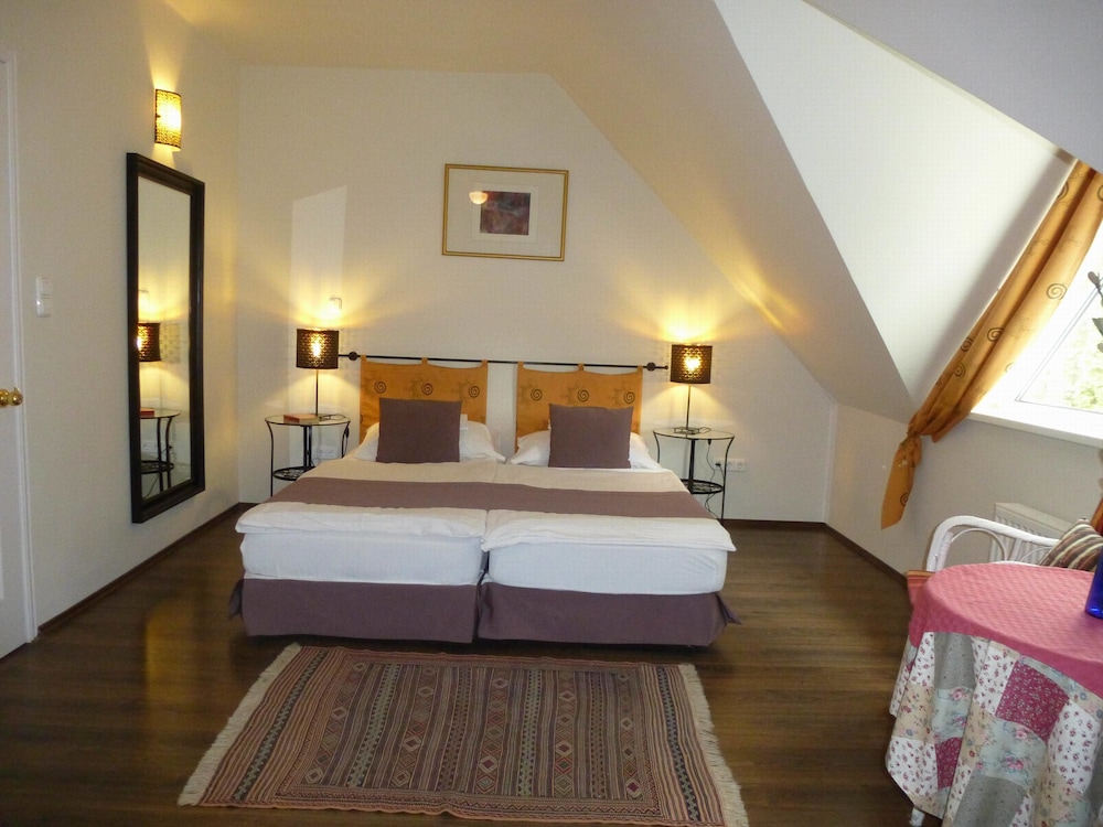 Albergo Giardino 8/50