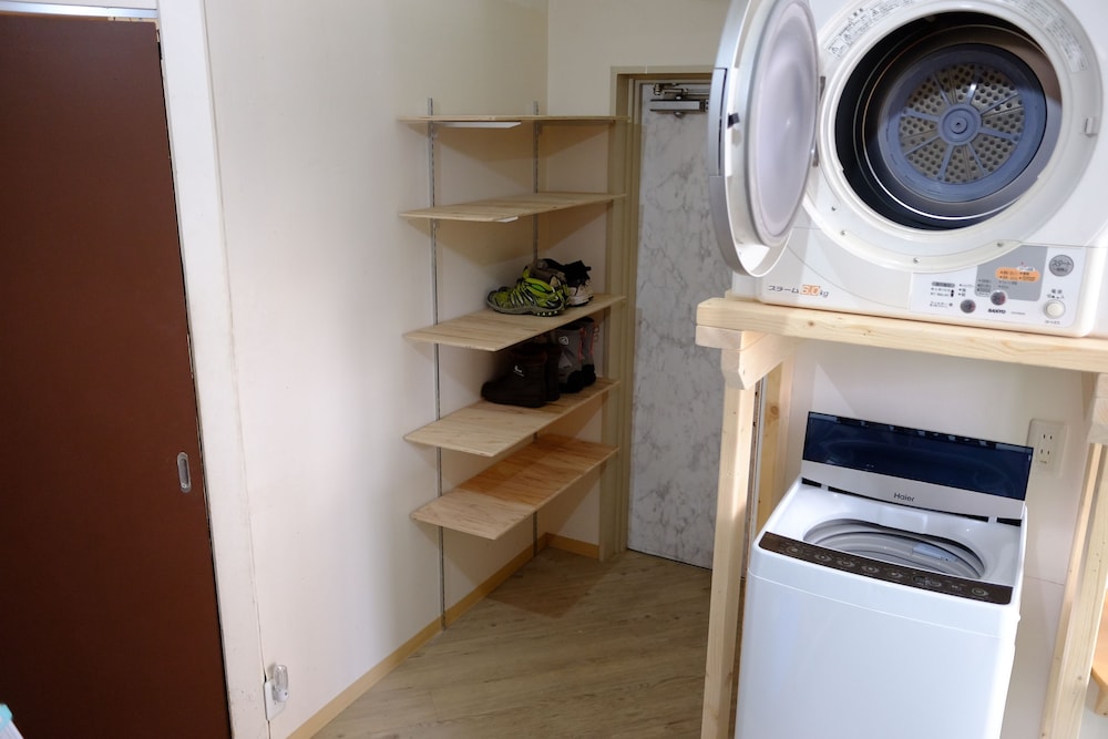 Guest House Asahikawa - Hostel 50/50