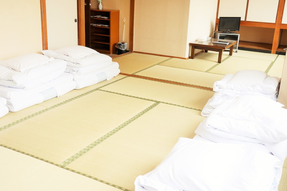 Hiroshima Peace Hotel Hostel 17/50