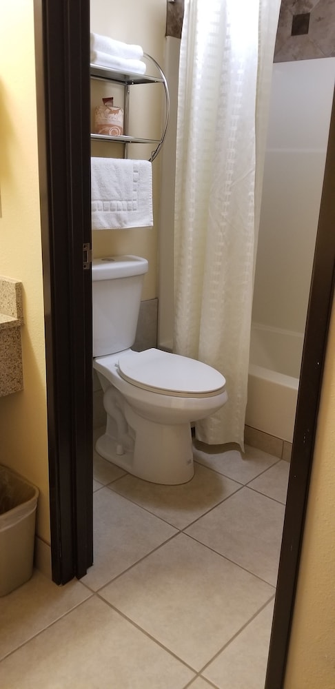 Days Inn By Wyndham Winnemucca 35/56