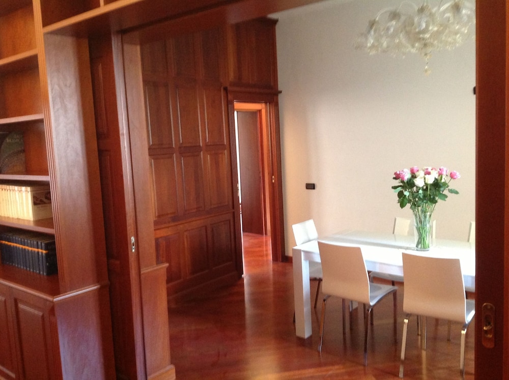 Ludovisi Luxury Rooms 4/27