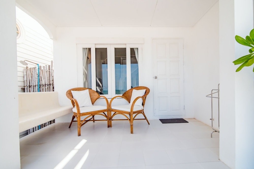 Baan Kang Mung Hua Hin On The Beach 60/72