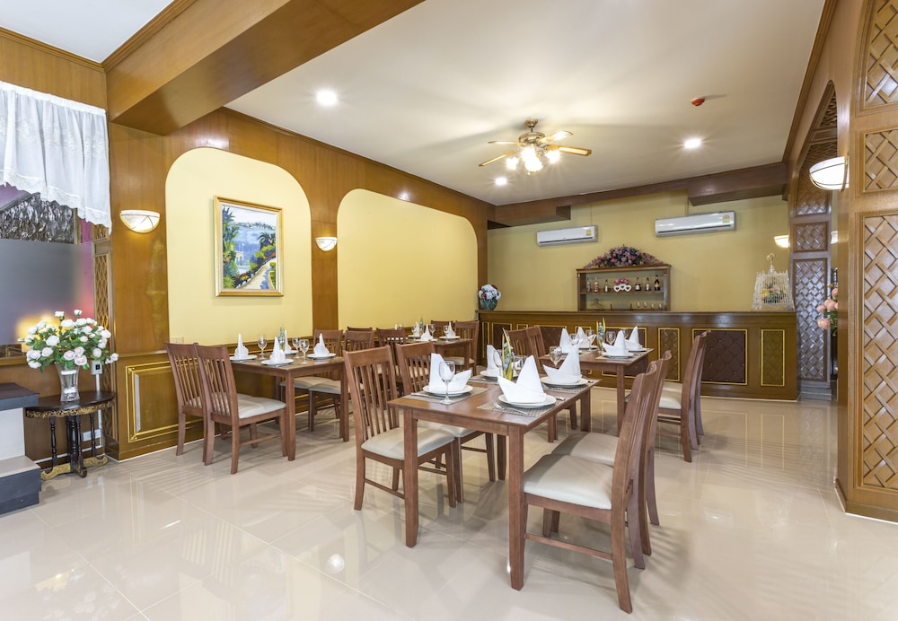 Sabai Inn 54/72