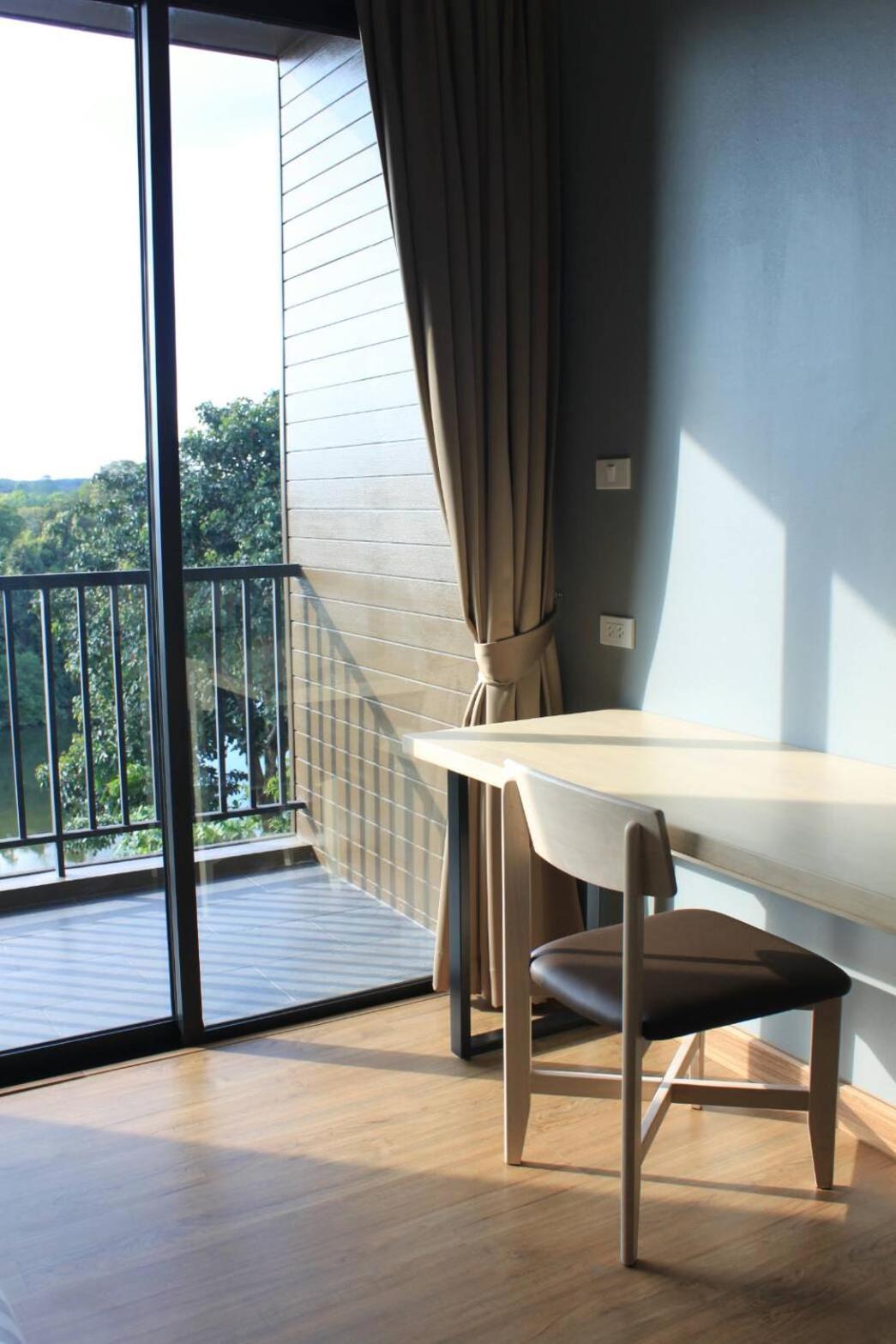 Riverawan Hotel 49/73