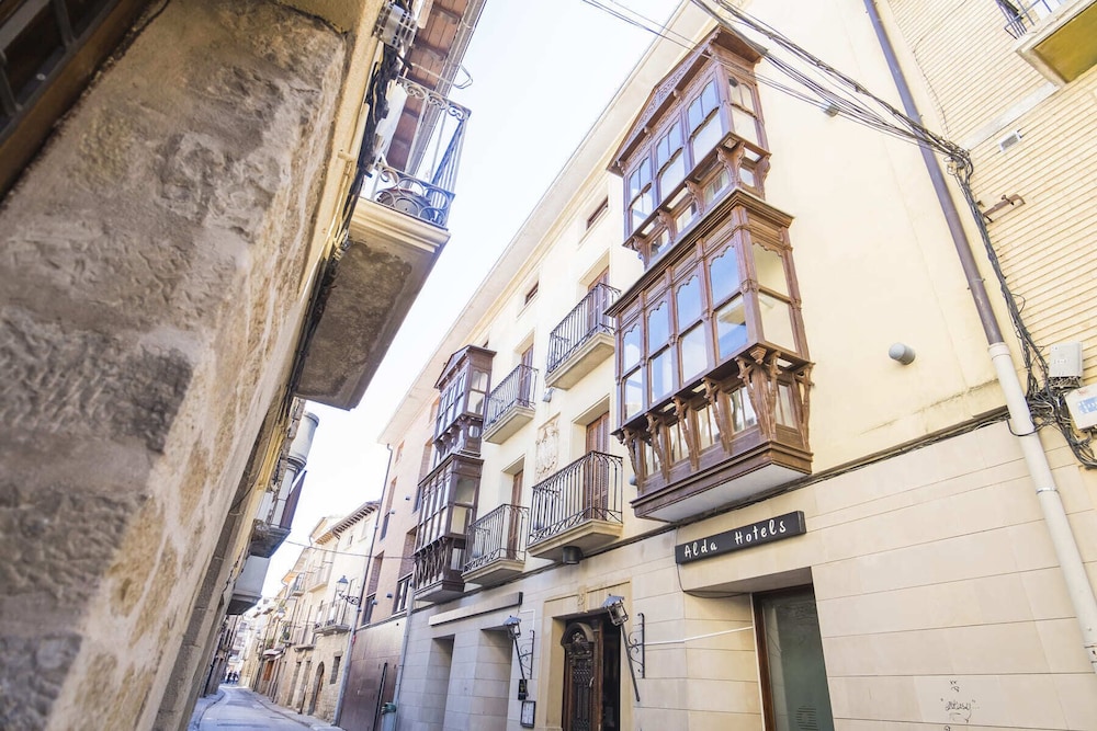 Hotel Alda Castillo de Olite (ex Hotel La Joyosa Guarda) 6/81