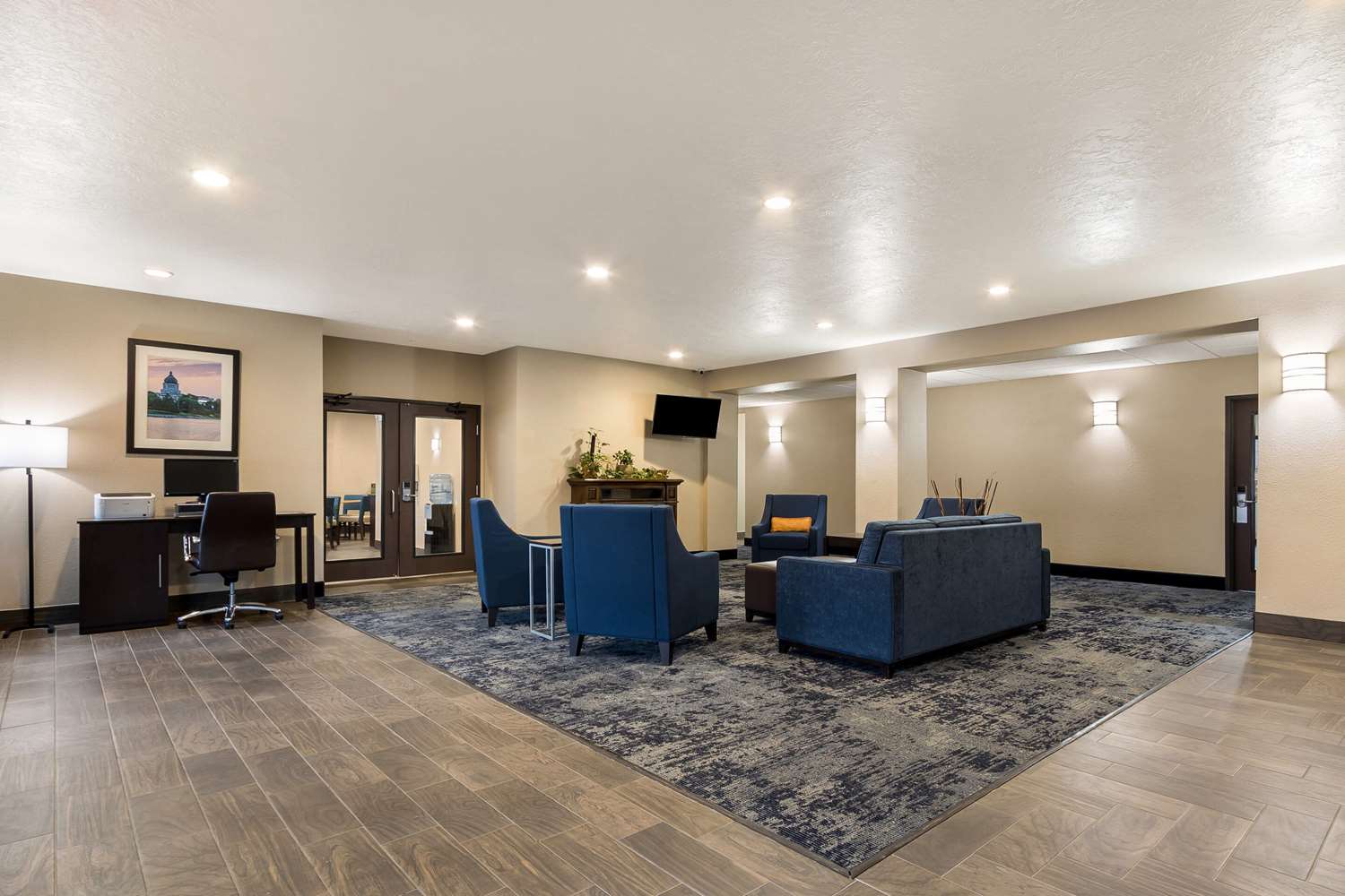 Comfort Inn Yankton SD 8/23
