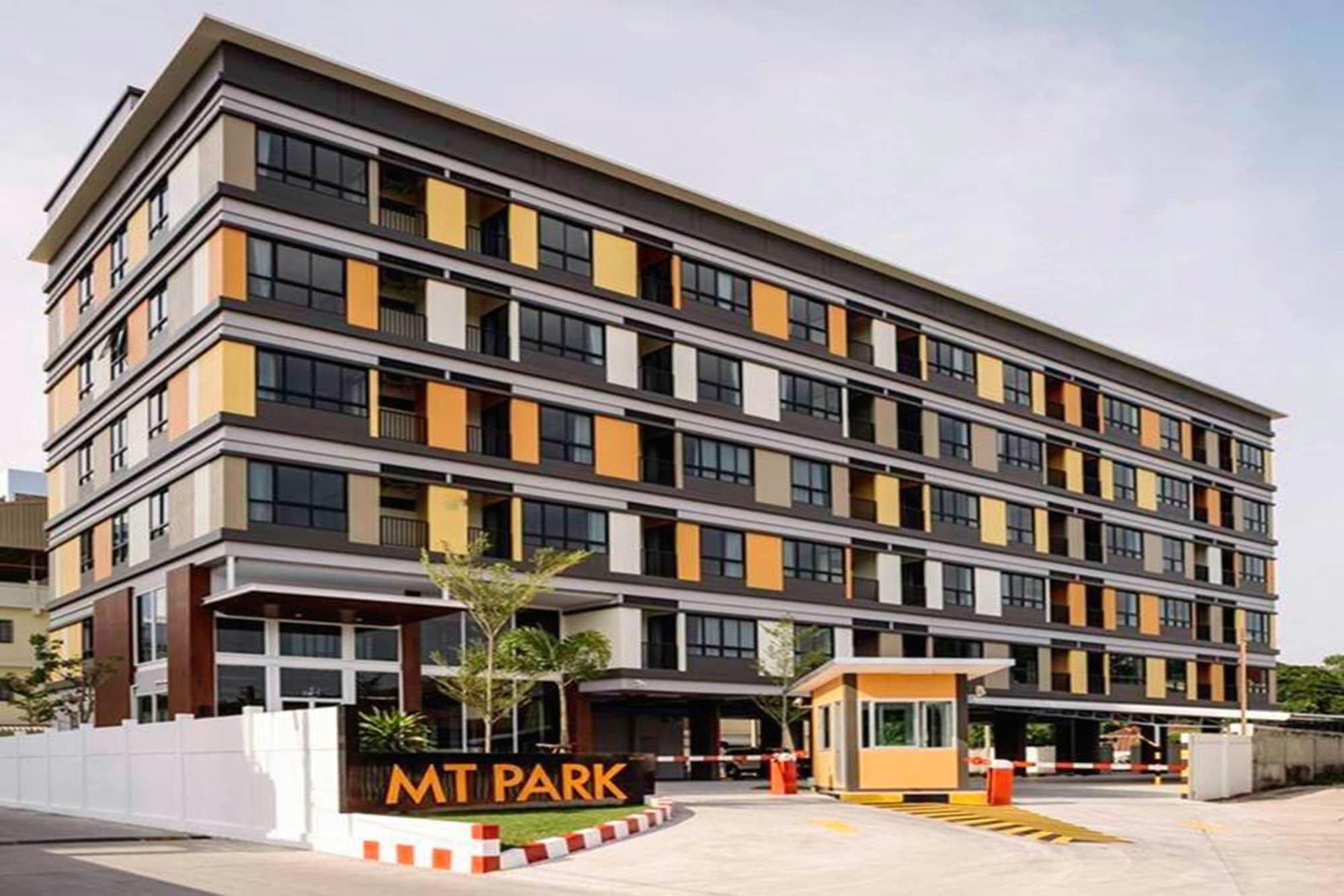 Mt Park Residence 24/26