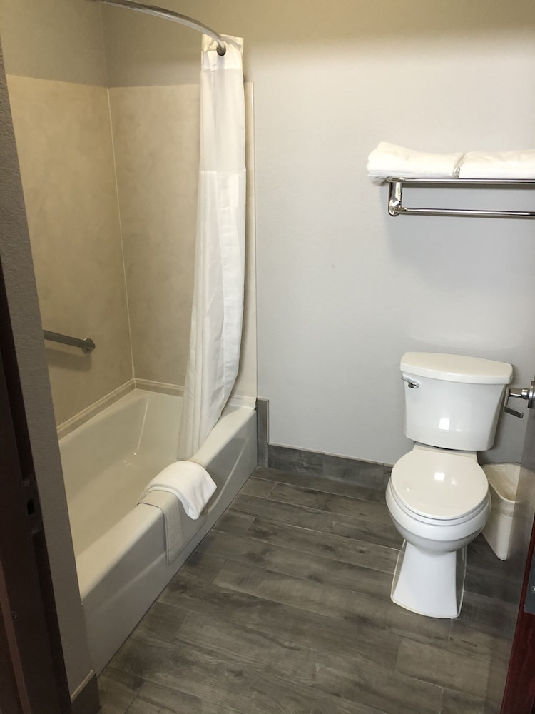Lea County Inn 22/50