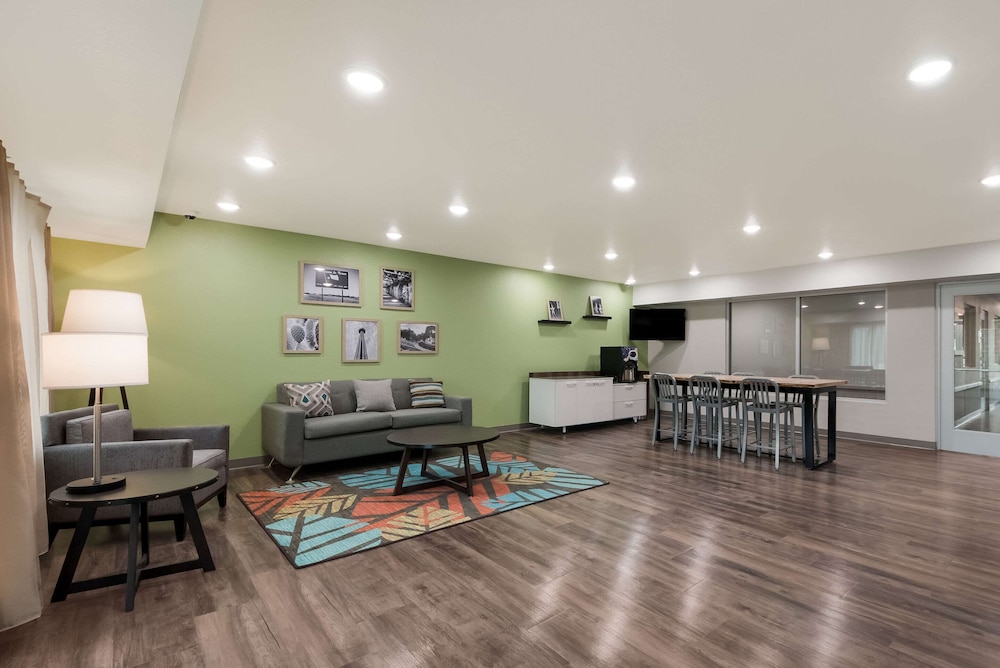 WoodSpring Suites San Antonio UTSA - Medical Center 12/21