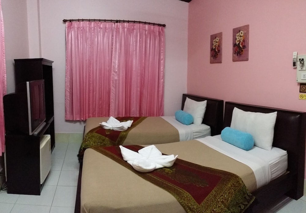 Mixay Paradise Hotel 22/78
