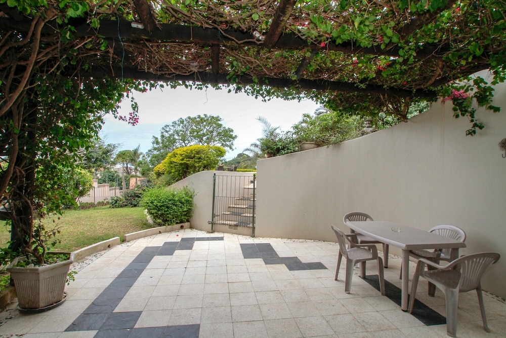 Chartwell Guest House 63/74