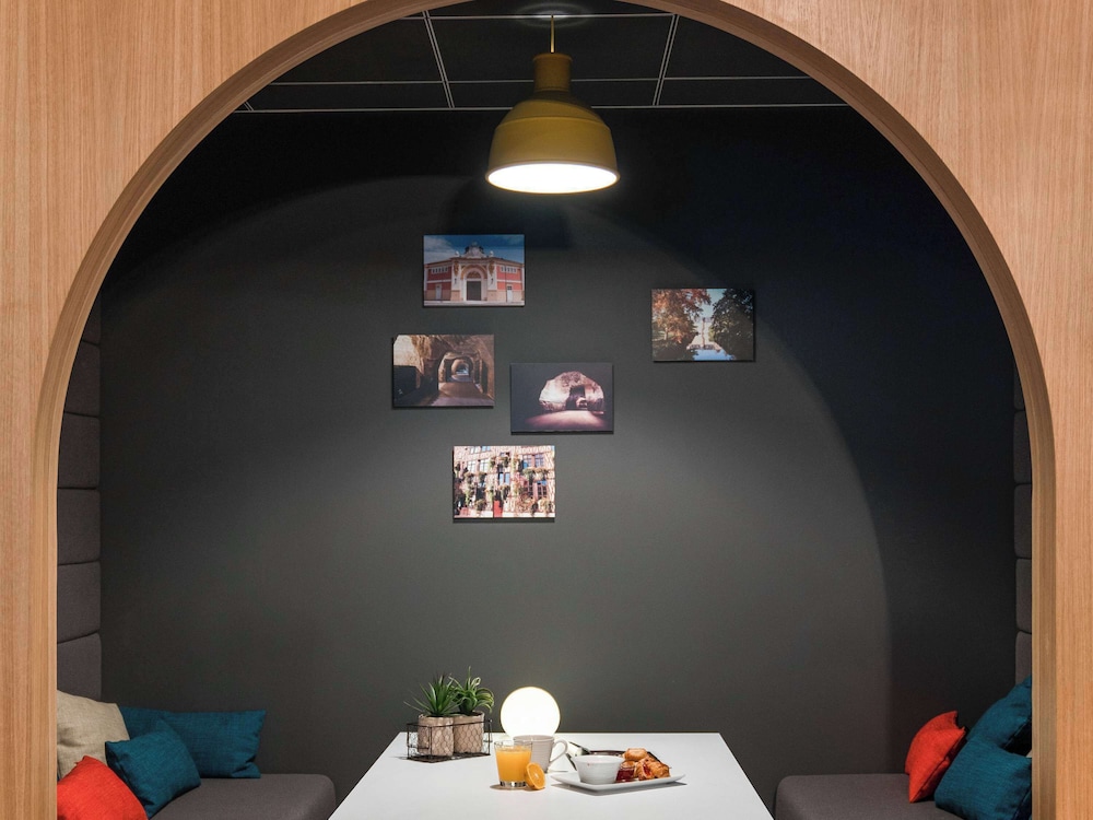 Ibis Styles Chlons-En-Champagne Centre 4/51