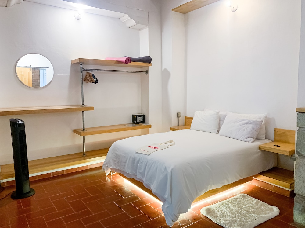 Agrado Guest House 14/56