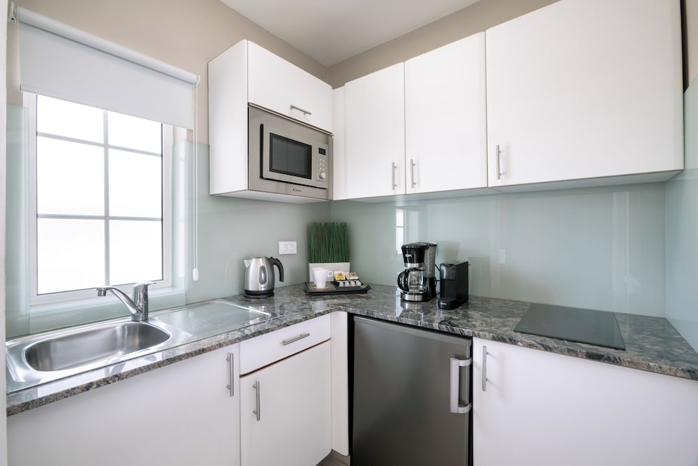 Xtra, Twin Beds، Sol Barbacan Apartments 10/10