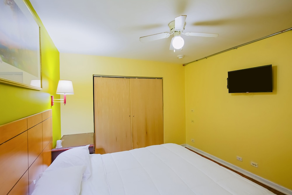 Hotel O Markham IL near Harvey/Tinley Park 12/26