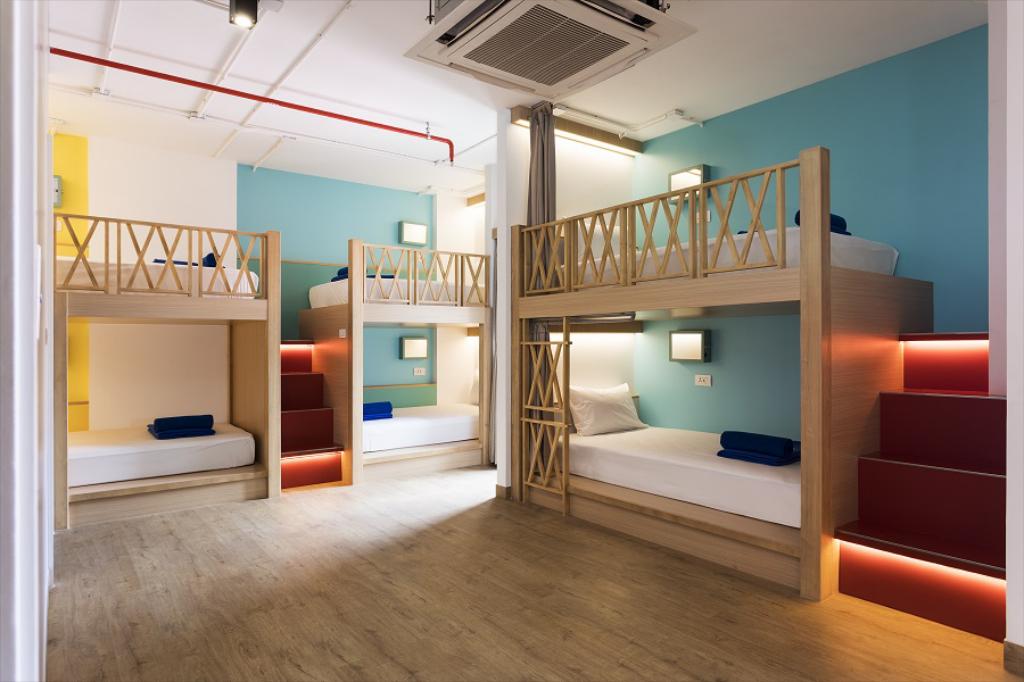 Mixed Dorm, 10 Beds, Shared Bathroom