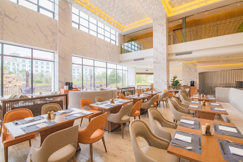 Novotel Suzhou Tai Lake Santeh 35/50