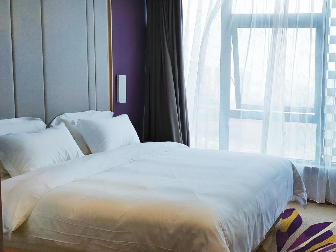 IU Hotel (Nanchang West Railway Station Square) 9/38