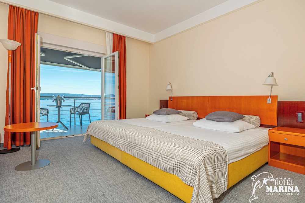 Room, Twin Beds, Sea View, Sofa, Balcony