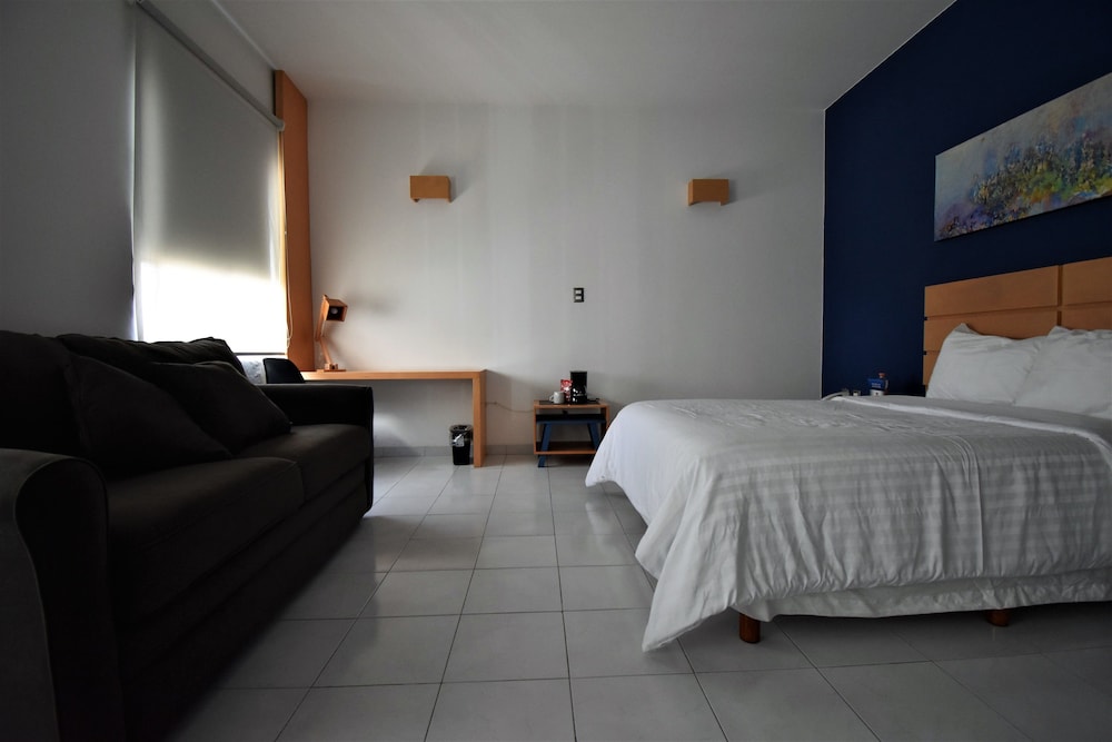 Mexico Inn Express Salamanca 11/68