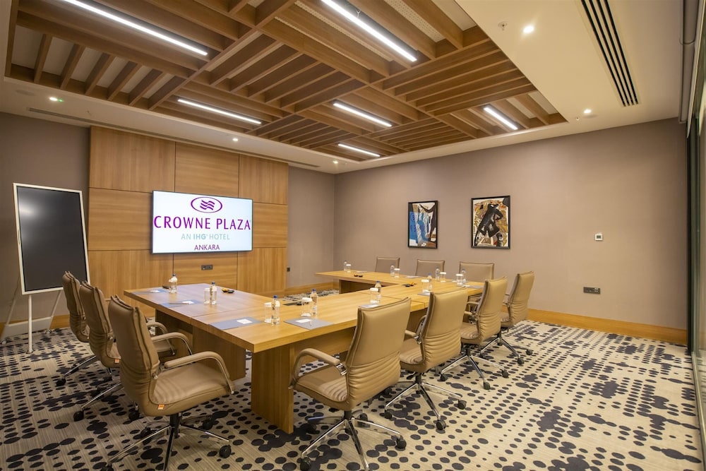 Crowne Plaza Ankara, an IHG Hotel 44/48