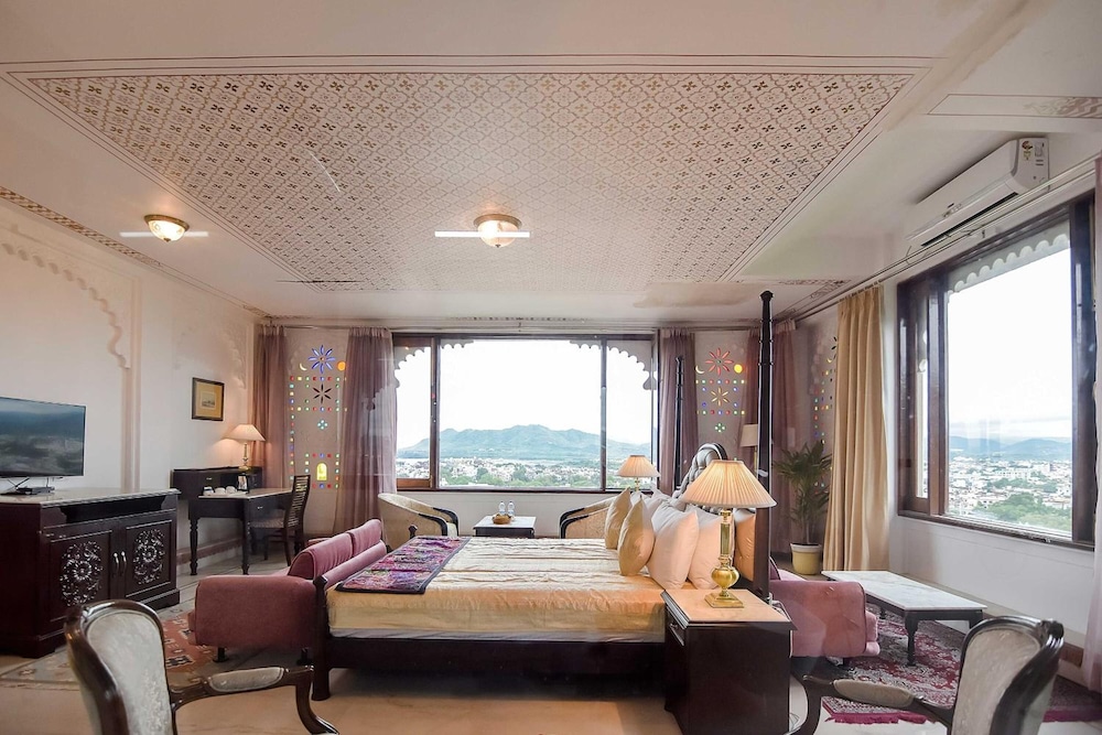 Raj Kuber Udaipur 20/33