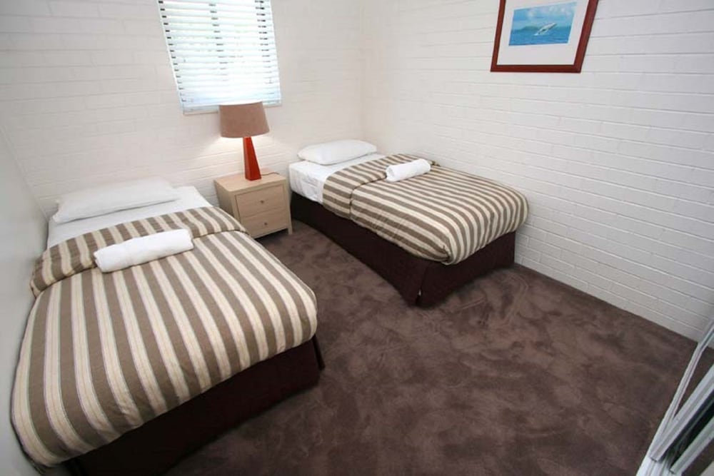 Byron Bay Beachfront Apartments 27/50