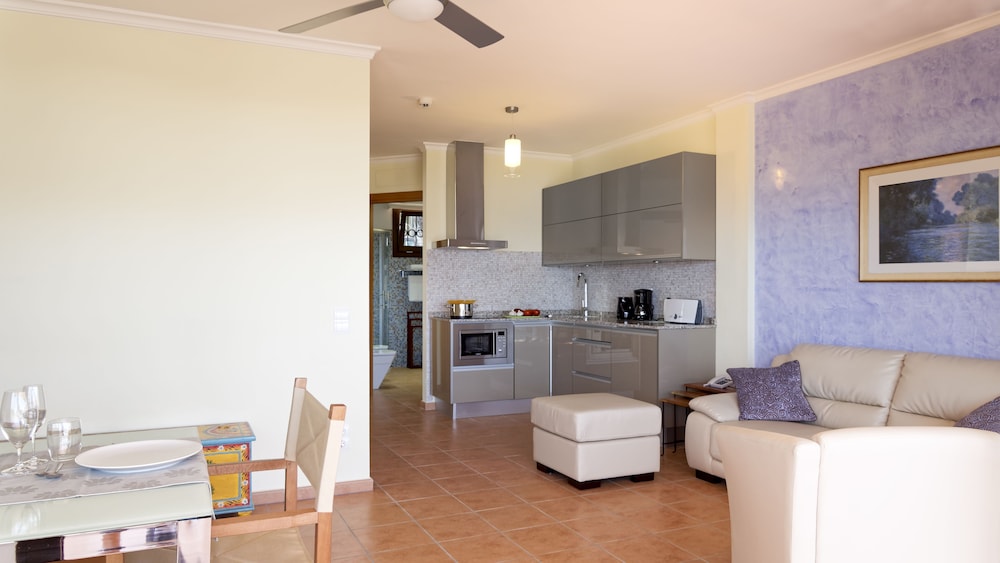 Idyll Suites - Adults Only 31/54