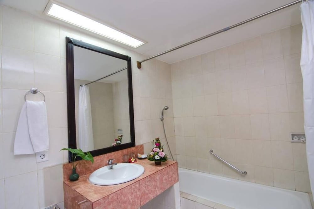 Sri Phala Resort And Villa 16/75