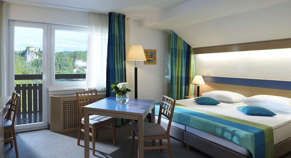 Hotel Savica 13/59