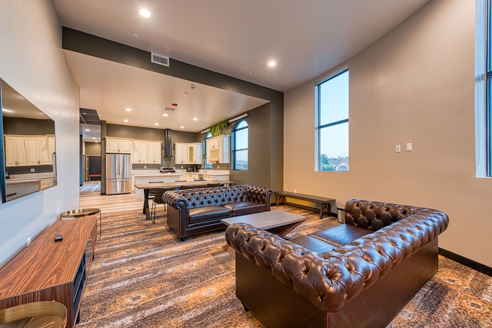 Hotel Lexen - Newhall 27/48