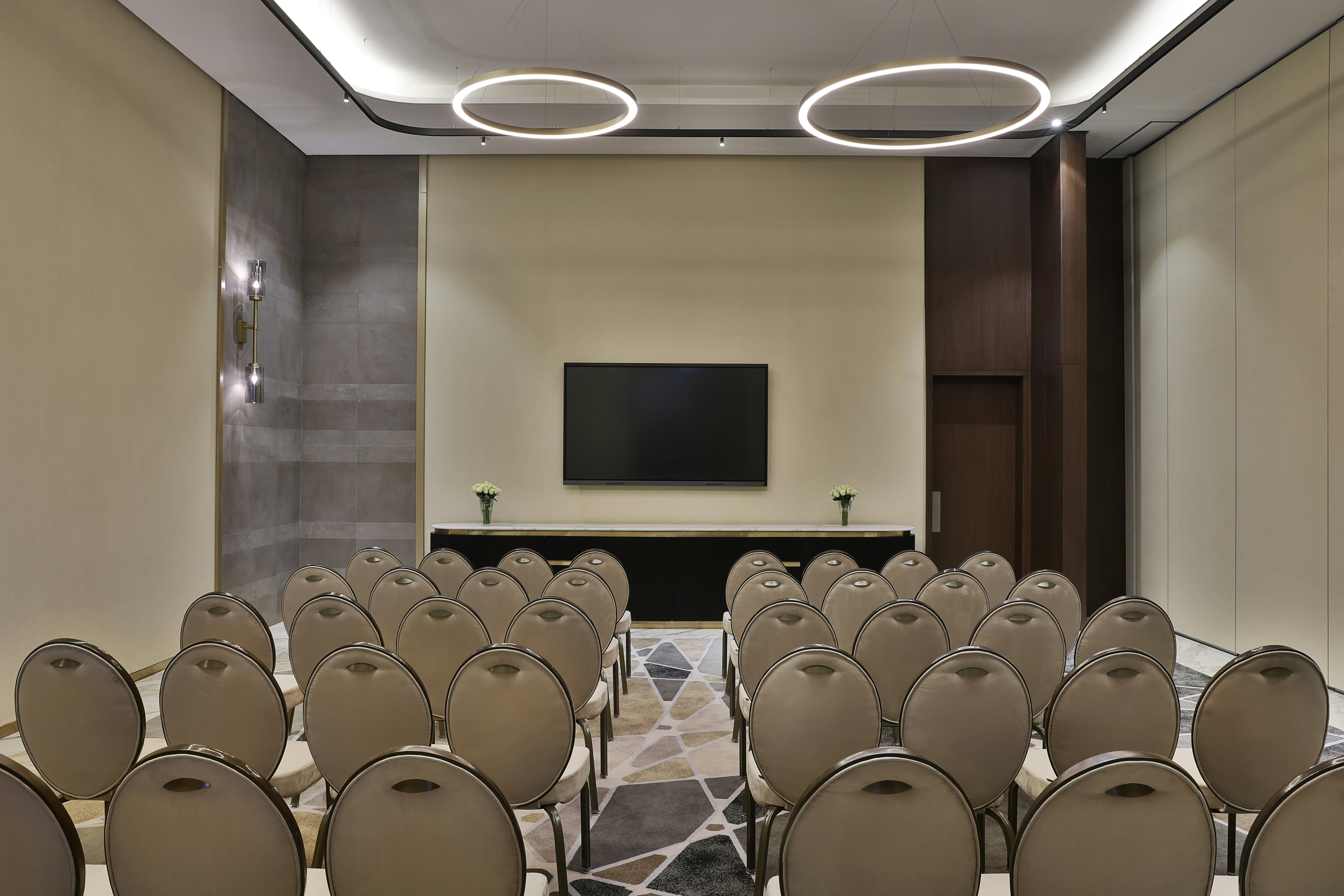 DoubleTree by Hilton Madinah Gate 71/73