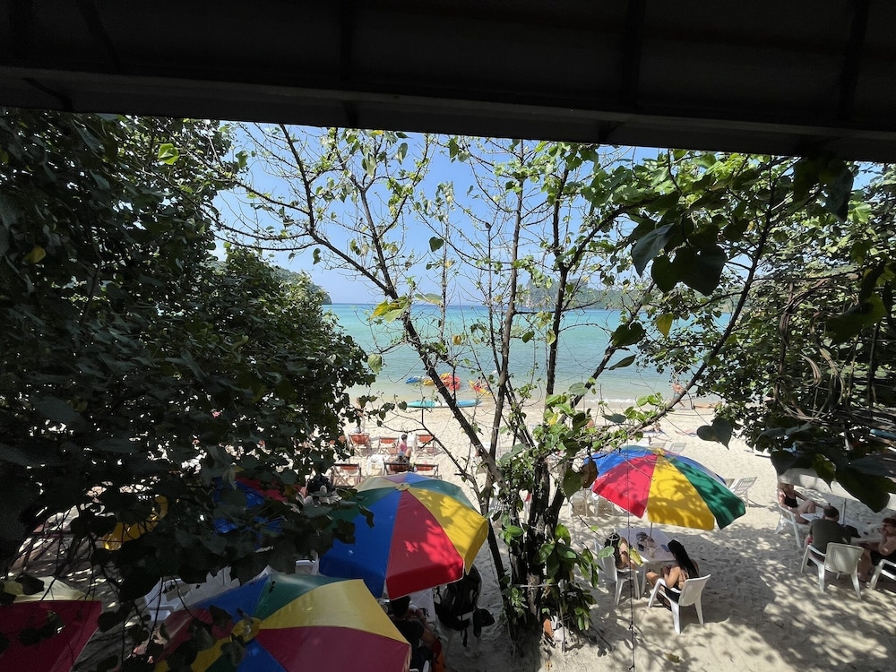 Slinky Hostel 27/29