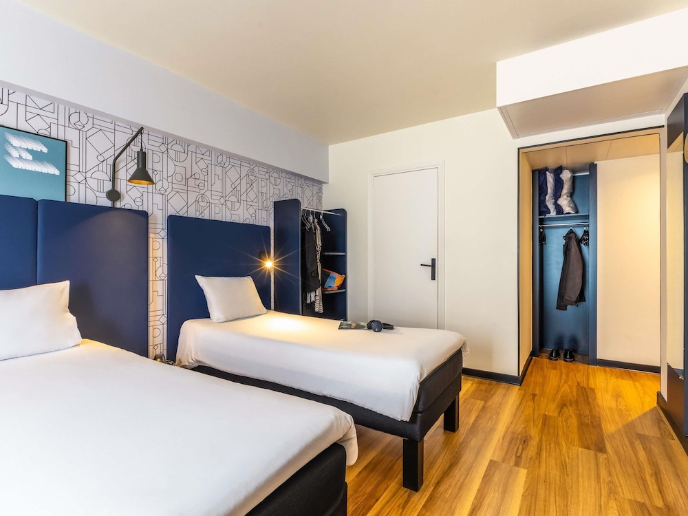 Ibis Dunkerque Centre 18/64