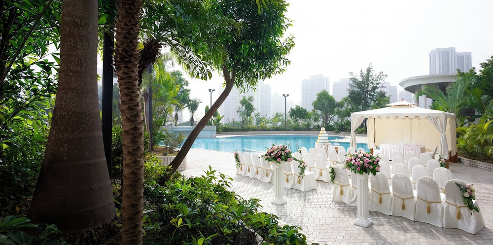 Harbour Plaza Resort City 59/62