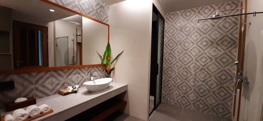 Khaolak Wanaburee Resort 18/73