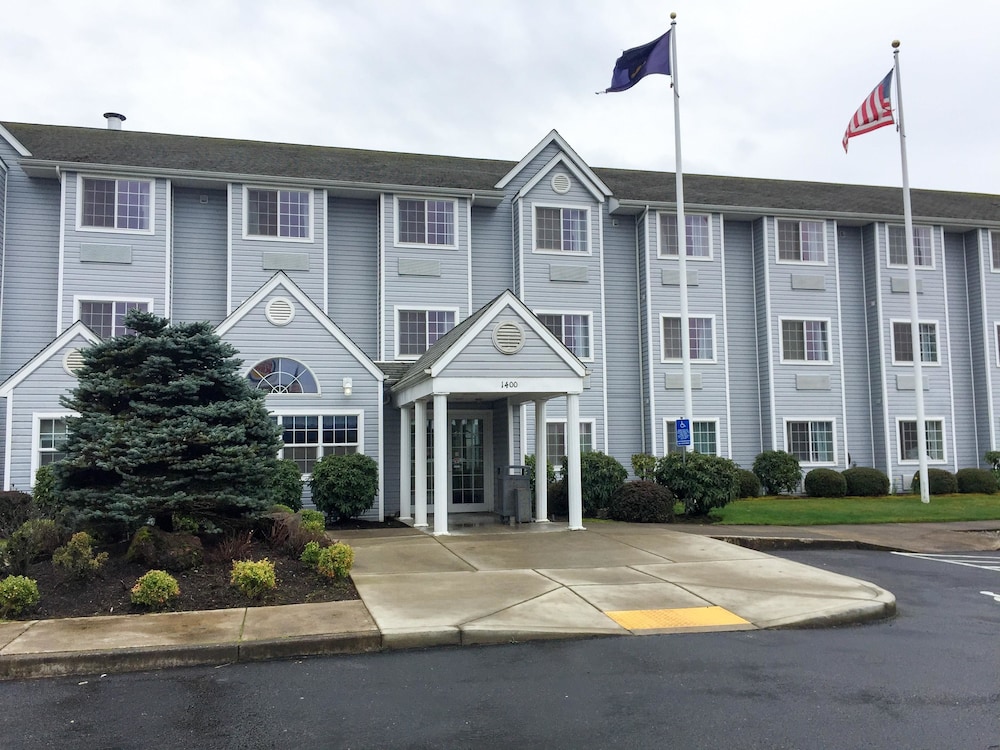 Motel6 Sutherlin, OR – I-5 secondary