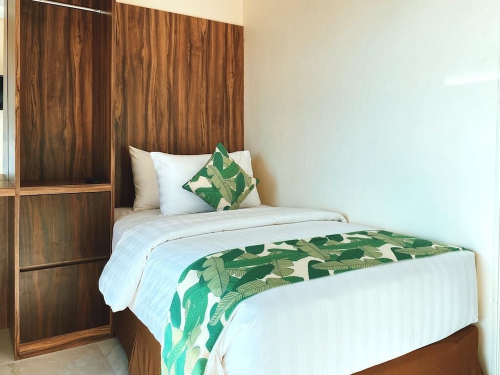 Sylvia Resort Komodo Labuan Bajo 16/70