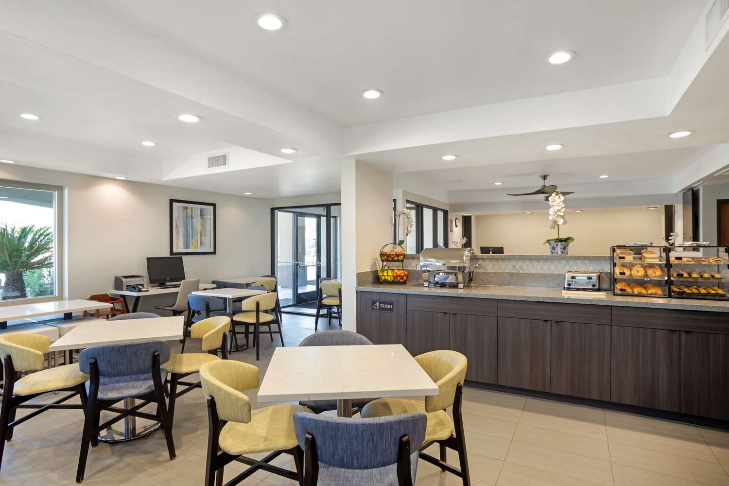 Best Western Exeter Inn & Suites 7/10