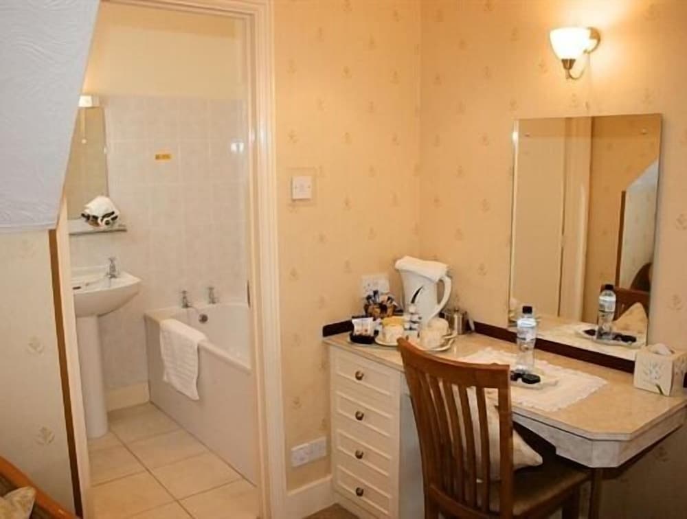 The Chudleigh 37/37