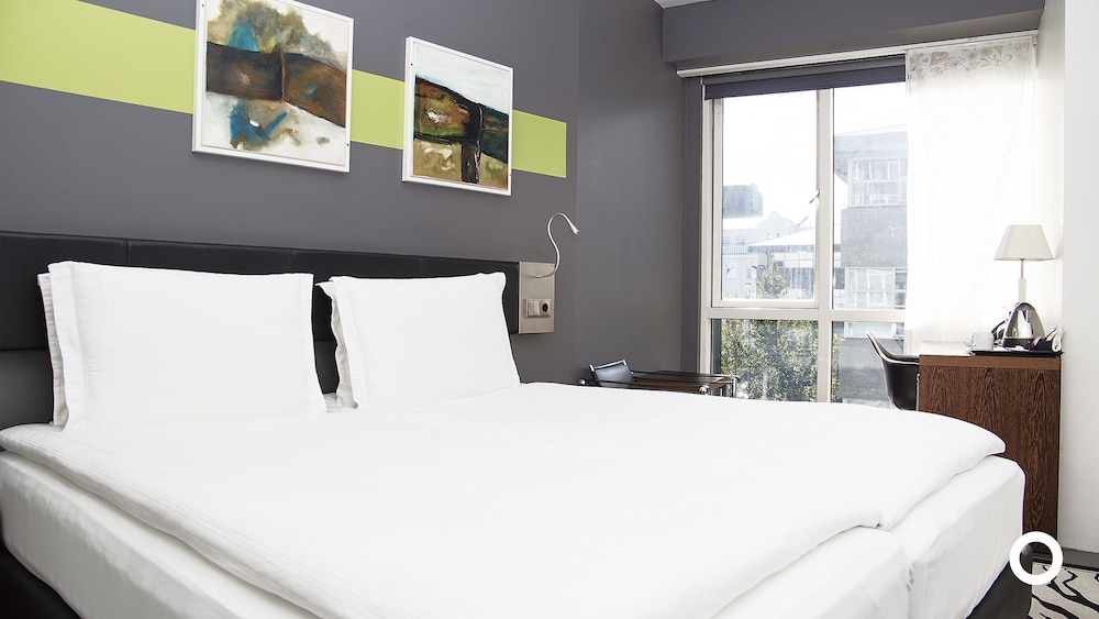 ROOM, DOUBLE OR TWIN BED, SEA VIEW