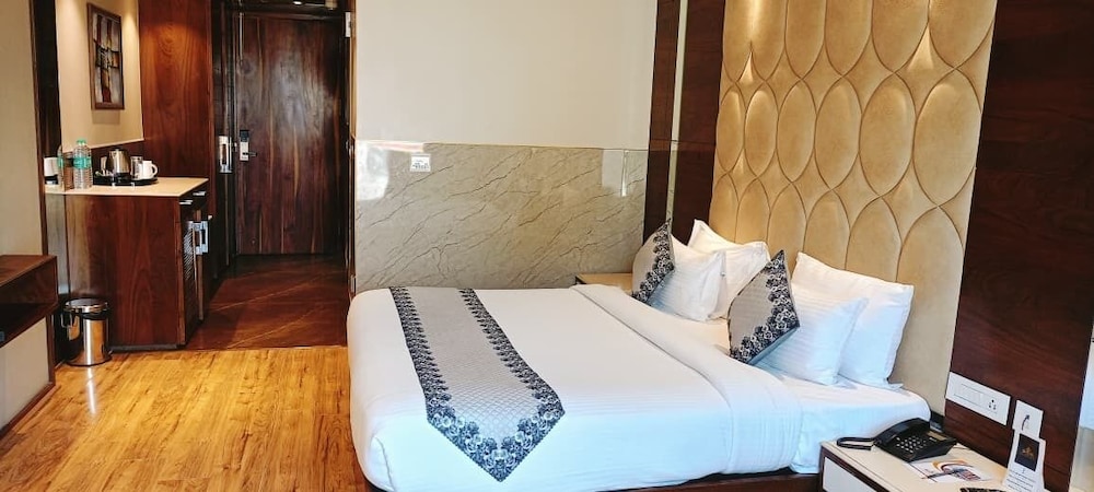 Hotel Vintage 18/49