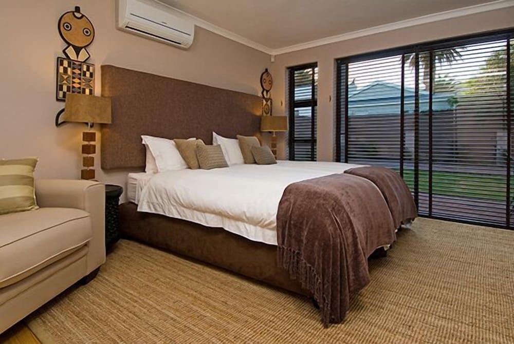 Whale Away Guest House 6/50